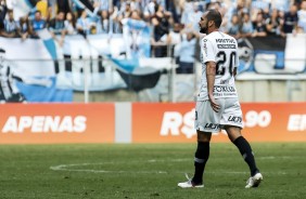 Danilo entrou em campo como jogador do Corinthians, pela ltima vez, contra o Grmio