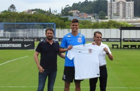 Apresentação de Richard; jogador veio do Fluminense