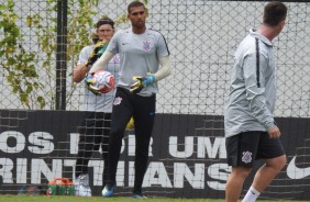 Goleiros do Timão treinam no CT