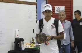 Imagens do vestiário de Corinthians e Capital-TO pela Copa SP de Futebol Jr