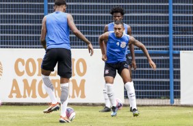 Treino da equipe sub-20 preparando para a Copa So Paulo de Futebol Jr