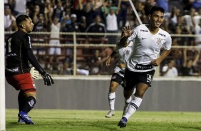 Fabrcio Oya marcou o segundo gol do Corinthians sobre o Ituano, pela Copinha 2019