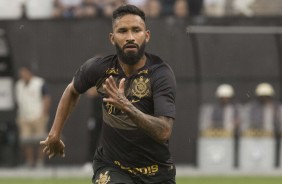 Marquinhos durante amistoso contra o Santos, na Arena Corinthians