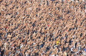 Arena Corinthians recebeu bom público para o amistoso contra o Santos