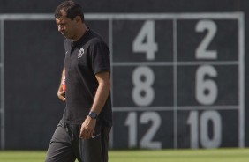 Carille comanda treino no CT Joaquim já preparando o time para estreia no Paulistão 2018