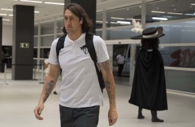Cássio chega à Arena Corinthians para amistoso contra o Santos