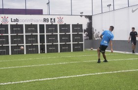 Corinthians utitiliza a nova tecnologia no CT: o gol inteligente, o Footbonaut Genrico