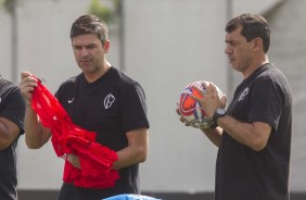 Cuca e Carille no treinamento de hoje no CT Joaquim Grava