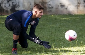 Goleiro Diego no primeiro treino aps classificao nos pnaltis anti o RB Brasil