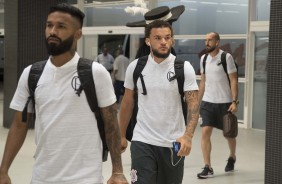 Marquinhos e André Luís chegam à Arena Corinthians para amistoso contra o Santos