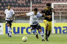 Roni durante jogo contra o Red Bull Brasil, pela Copinha