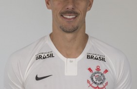 Danilo Avelar 3x4