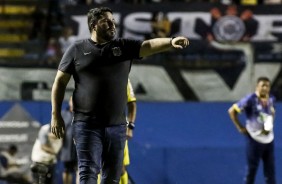 Eduardo Barroca durante vitória por 8x0 contra o Visão Celeste, pela Copinha