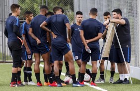 Elenco do Timãozinho durante treino do sub-20 para duelo contra o Grêmio, pela Copinha