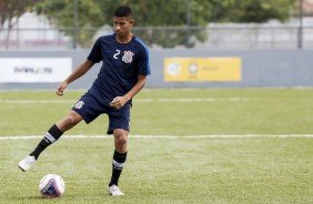 Igor durante treino do sub-20 para duelo contra o Grmio, pela Copinha