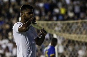 Nathan comemora seu gol contra o Viso Celeste, pela Copinha 2019