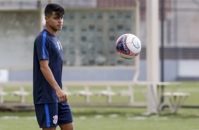 Roni durante treino do sub-20 para duelo contra o Grmio, pela Copinha