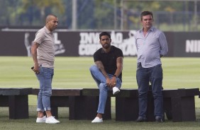 Sheik, Vilson e Andrs observam o penltimo treino antes do primeiro jogo pelo Paulisto 2019