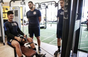 Diego durante treino do elenco sub-20 do Corinthians