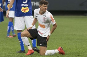 Mateus Vital durante empate com São Caetano na Arena Corinthians