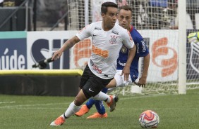 Meia Jadson durante jogo contra So Caetano, na Arena Corinthians