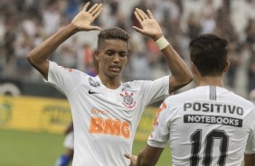 Pedrinho durante empate com So Caetano na Arena Corinthians