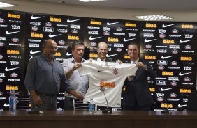 Corinthians e BGM atenderam  imprensa nesta tera-feira para falar sobre a parceria