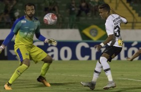 Pedrinho durante jogo contra o Guarani, pelo Paulisto