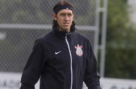 Goleiro Cássio no treino desta quinta-feira no CT; time treina após derrota para o Guarani