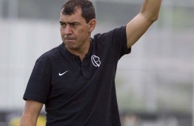 Fábio Carille comandou o último treino antes da equipe enfrentar o Red Bull Brasil