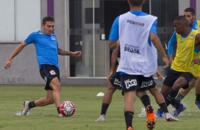 Mosquito treina no CT Joaquim Grava para enfrentar o RB Brasil, pelo Paulistão