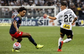 Vital em jogada contra o RB Brasil, pelo Campeonato Paulista, na Arena Corinthians