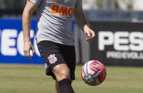Atacante Mauro Boselli no treino de hoje no CT; Timão enfrenta o Palmeiras, no próximo sábado
