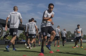 Jadson treina para enfrentar o Palmeiras, pelo Campeonato Paulista 2019