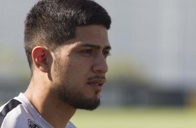 Sergio Díaz no treinamento desta sexta-feira no CT Joaquim Grava