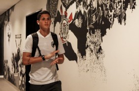 Vital chega ao vestiário da Arena Corinthians para o jogo contra o Red Bull
