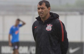 Fábio Carille no jogo-treino contra o Desportivo Brasil, no CT Joaquim Grava
