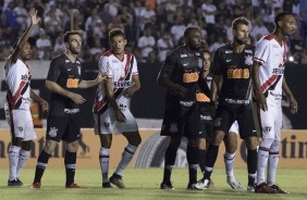 Corinthians empata em 2 a 2 com o Ferroviário e se classifica na Copa do Brasil