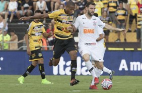 Mauro Boselli atuando como titular diante o Novorizontino, pelo Paulistão