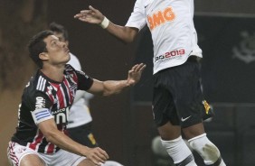 Pedrinho foi titular contra o So Paulo, neste domingo, na Arena Corinthians