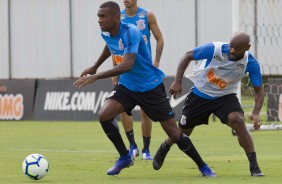 Marllon na reapresentao do Corinthians aps vitria sobre o So Paulo, por 2 a 1