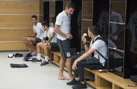 Jogadores do Corinthians chegam a Arena para enfrentar o Avenida-RS