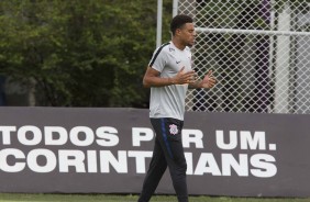 Gustavo no treino desta sexta-feira; Timo encara o So Bento, pelo Campeonato Paulista