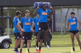 Timo treina nesta tera-feira de Carnaval para o duelo contra o Santos, pelo Campeonato Paulista