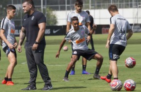 Pedrinho, no CT Joaquim Grava, durante treino desta sexta-feira