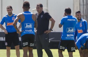 Caille define equipe que enfrenta o Santos no ltimo treino no CT