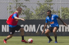 Carlos Augusto e Michel Macedo no treino de hoje no CT Joaquim Grava