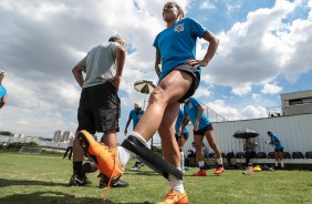 Futebol feminino do Corinthians enfrentou a Ferroviria em jogo-treino
