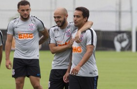 Andr Lus, Jadson e Rgis treinam no CT Joaquim Grava