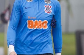 Cássio treina nesta segunda-feira com foco no Ceará, pela Copa do Brasil